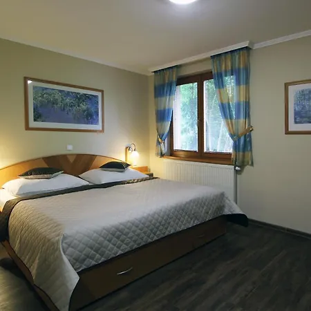 U Vlku 4*